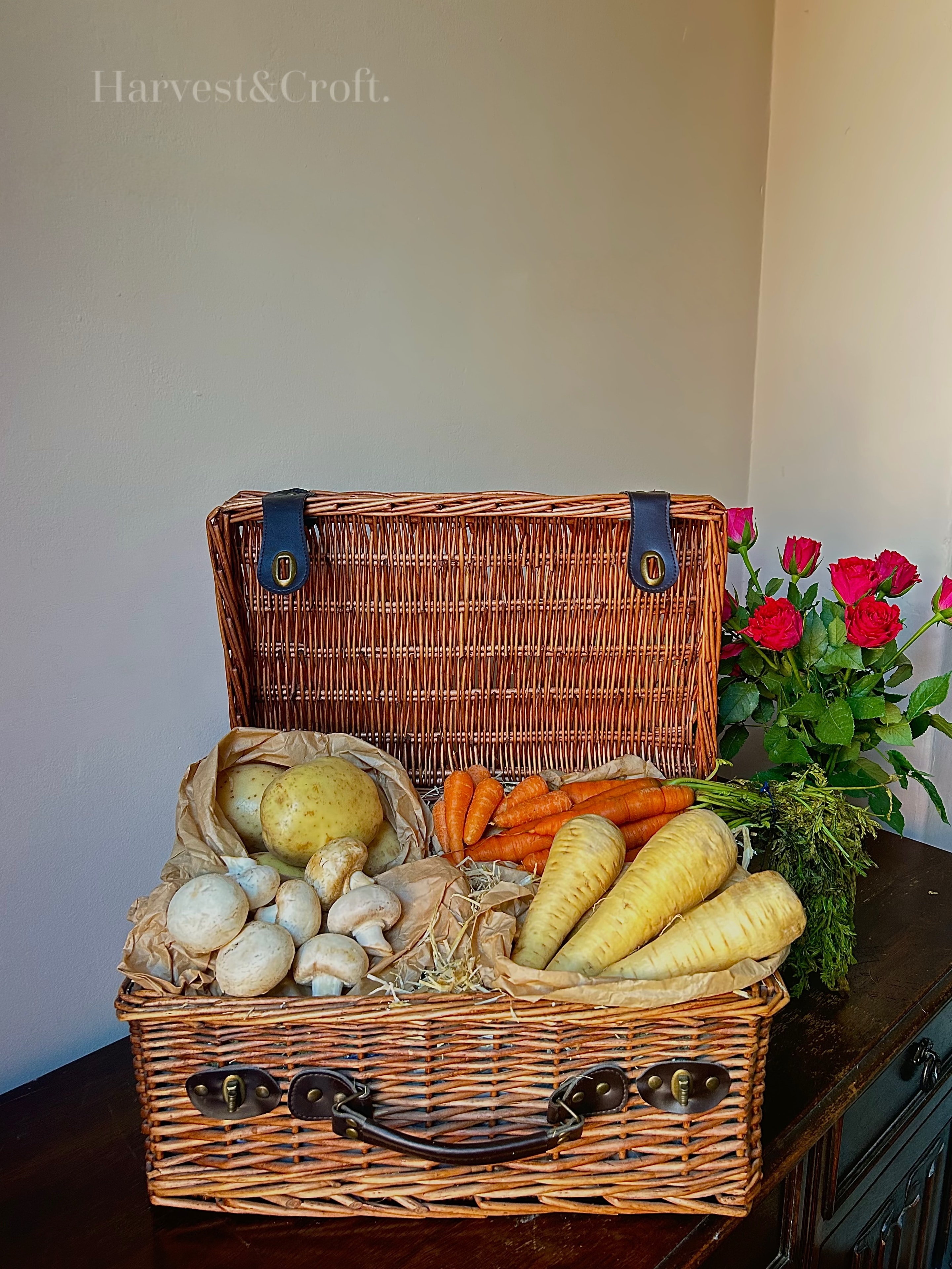 Harvest & Croft wholefood hamper with fresh seasonal vegetables